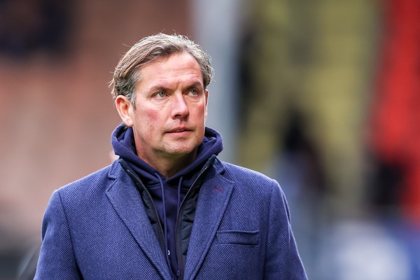 Foto: Alex Pastoor: Target Lolos ke Piala Dunia 2026 Tak Logis bagi Indonesia | Pifa Net