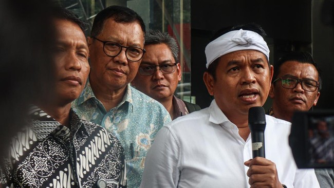 Foto: Gerindra Bantah Isu Dedi Mulyadi Bakal Pindah ke PSI | Pifa Net