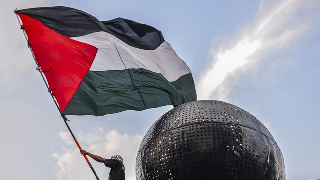 Foto: Palestina Kecam Israel Culik Relawan Flotilla Termasuk WNI | Pifa Net
