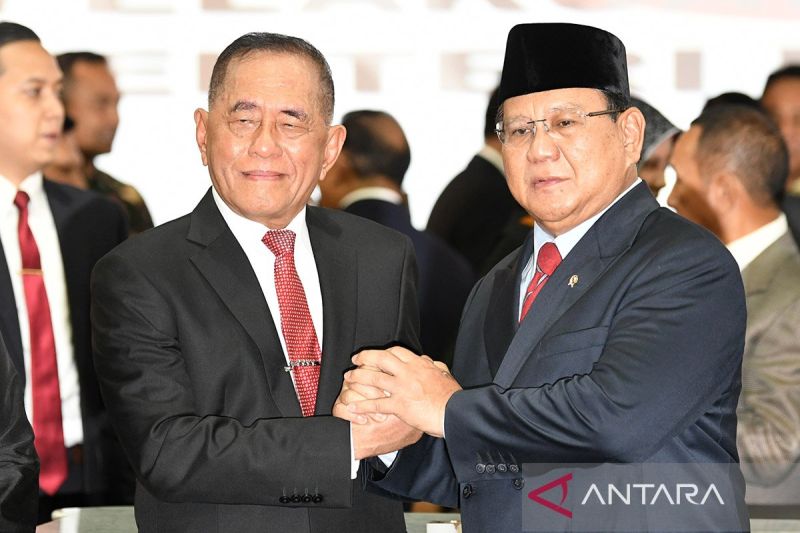 Foto: Prabowo Sampaikan Duka Cita atas Wafatnya Ryamizard Ryacudu | Pifa Net