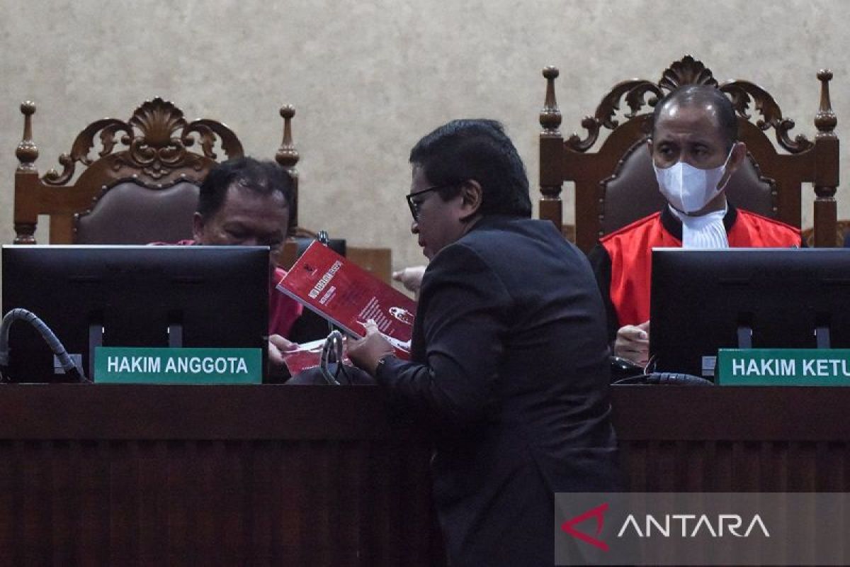 Foto: Hasto Kristiyanto Sebut Diancam jadi Tersangka Jika PDIP Pecat Jokowi | Pifa Net