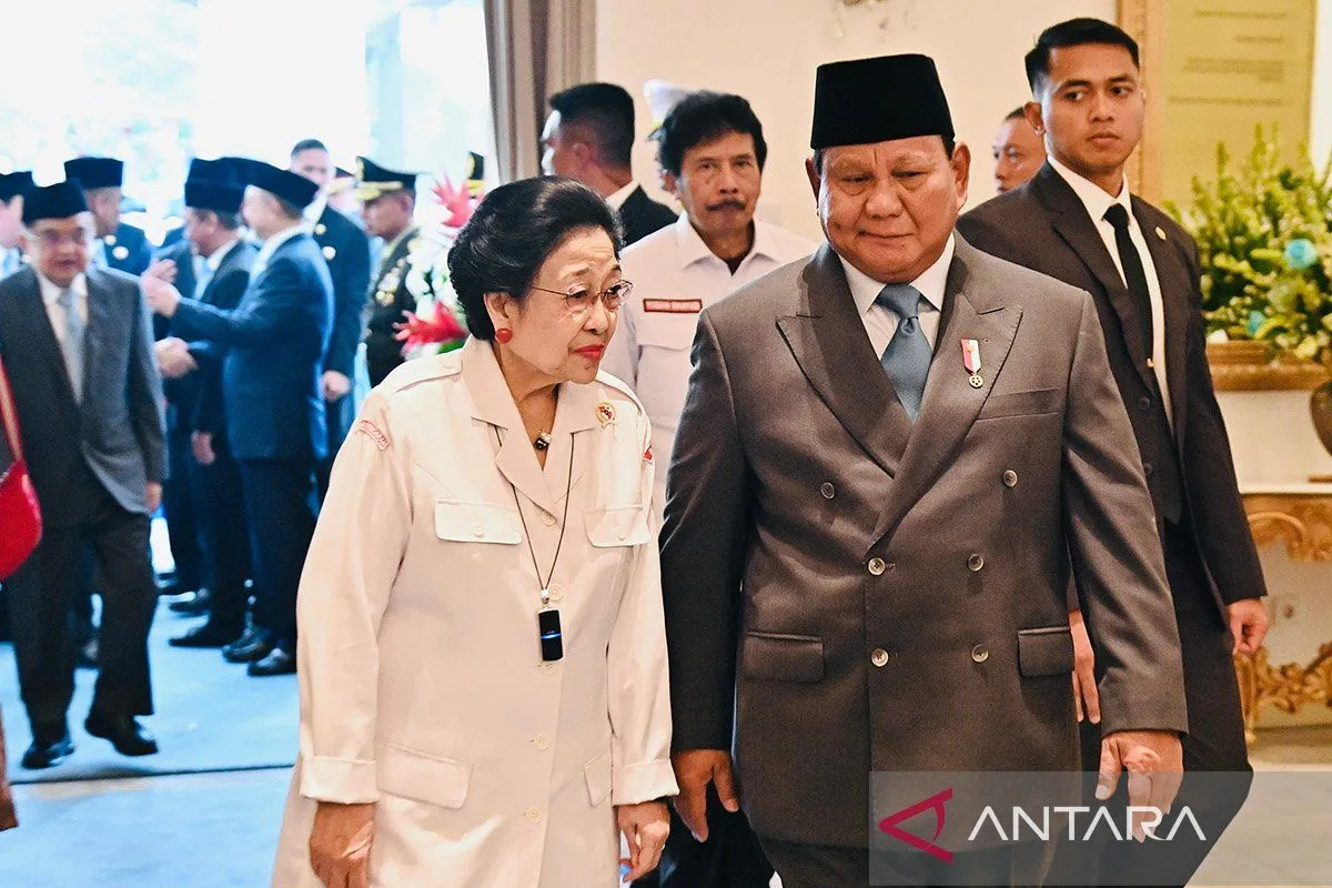 Foto:   Momen Hangat Prabowo dan Megawati Jelang Upacara Hari Lahir Pancasila | Pifa Net