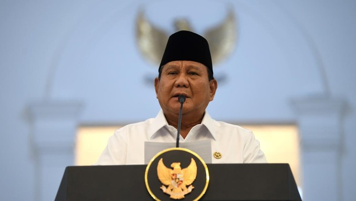Foto: Presiden Prabowo Terima Laporan Komprehensif Penyebab Banjir Besar di Sumatera, Isu Pembalakan Liar Mengemuka | Pifa Net