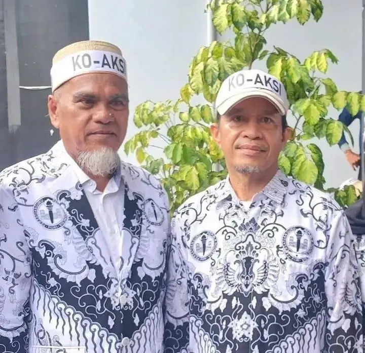 Foto: Presiden Prabowo Beri Rehabilitasi untuk Dua Guru ASN Luwu Utara yang Dipecat karena Bantu Guru Honorer | Pifa Net