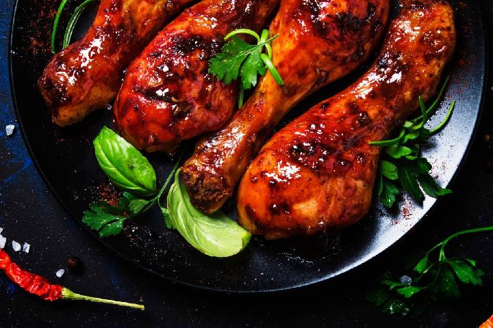 Resep bumbu ayam bakar simpel anti ribet untuk merayakan malam tahun baru 2025. (Ilustrasi: Tempoco)