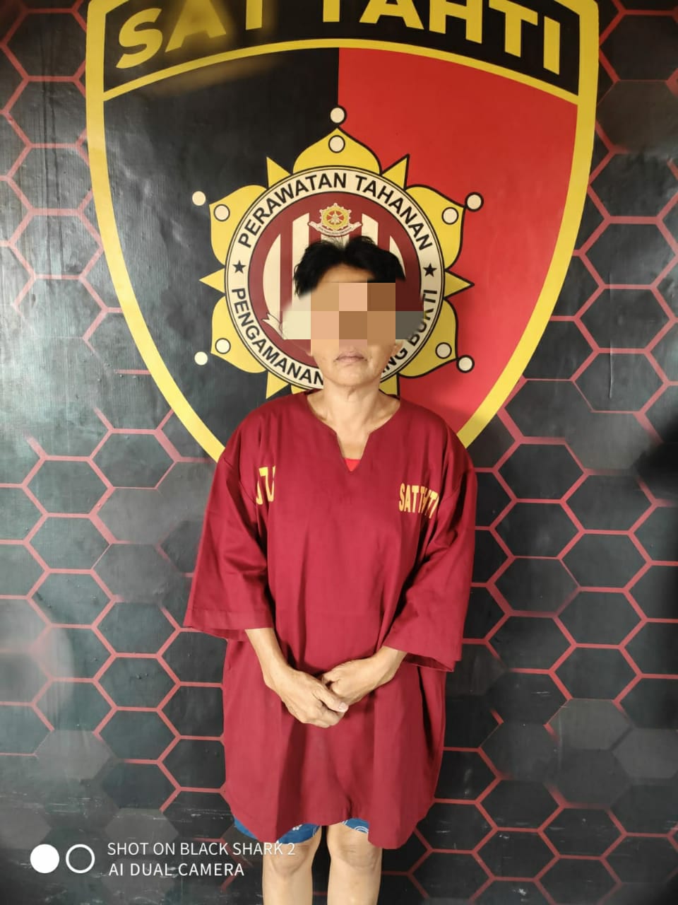 Foto: Polisi Bongkar Sindikat TPPO di Pontianak, Wanita Muda Dijual Rp10 Juta ke China | Pifa Net