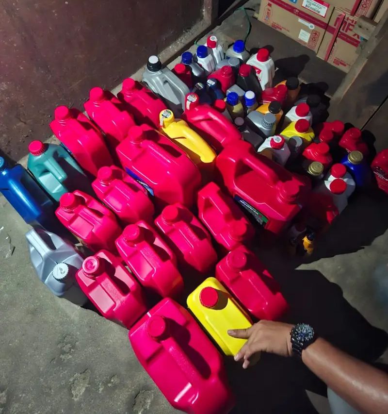 Foto: Polda Kalbar Kembangkan Penyelidikan Kasus Oli Palsu di Kubu Raya | Pifa Net
