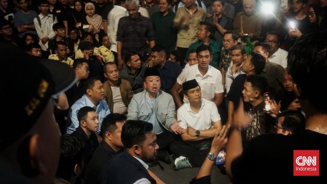 Foto: Kagama Muda Bergerak Dukung Aksi Mahasiswa UGM di Diskusi Pejabat, Sebut Bentuk Kritik Sosial | Pifa Net