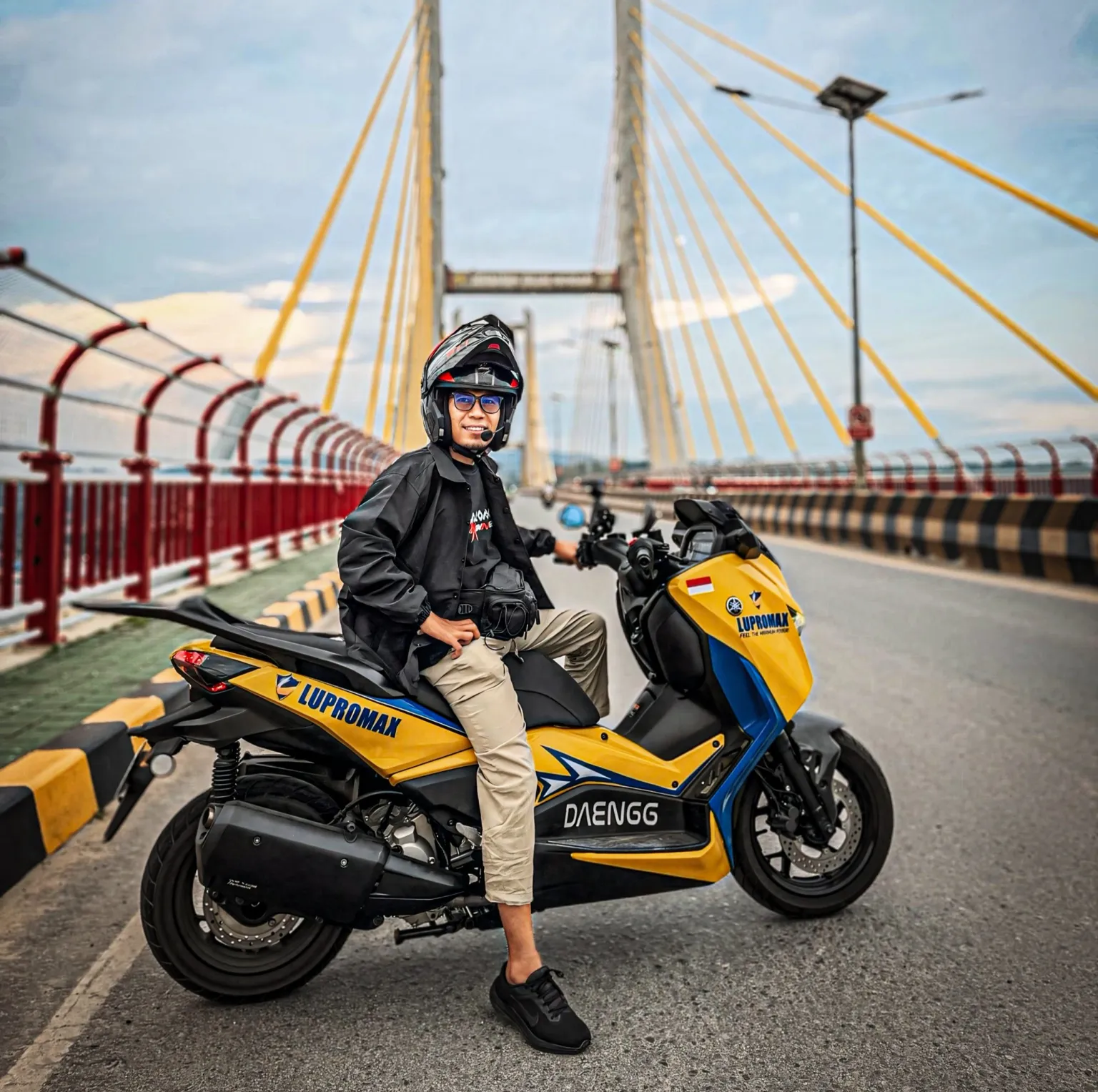 Foto: Om Daeng Tuntaskan “Jelajah Sulawesi” 6.000 Km dengan Yamaha XMAX TECHMAX | Pifa Net