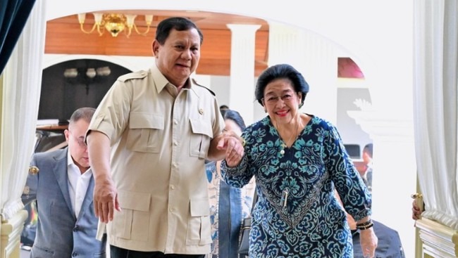Foto: Prabowo Terima Kunjungan Megawati di Istana Merdeka Jelang Idulfitri | Pifa Net