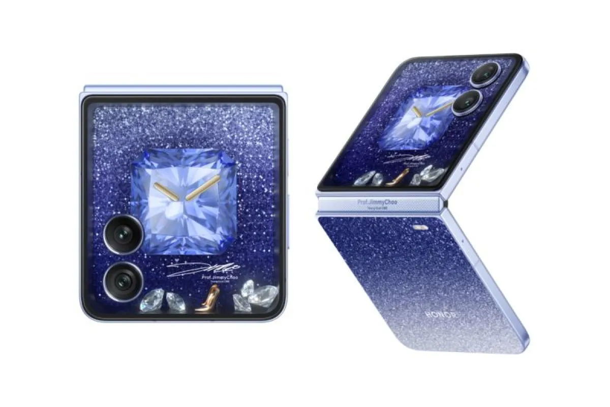 Tampilan Honor Magic V Flip 2 dengan warna edisi khusus Blue. (ANTARA/situs web Honor China)