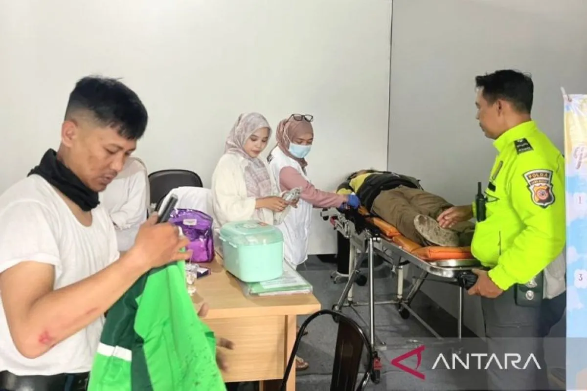 Foto: Pos Terpadu Gadog Difungsikan sebagai Pusat Penanganan Korban Laka di Jalur Puncak | Pifa Net