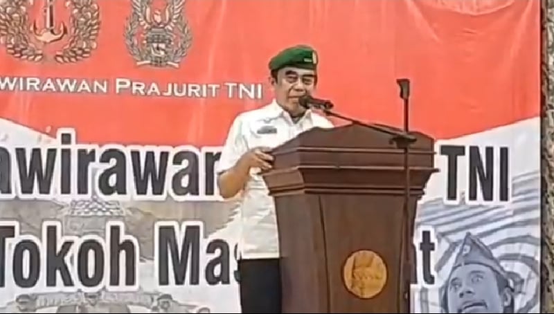 Foto: Prabowo Siap Temui Forum Purnawirawan TNI, Isu Pemakzulan Gibran Menghangat | Pifa Net