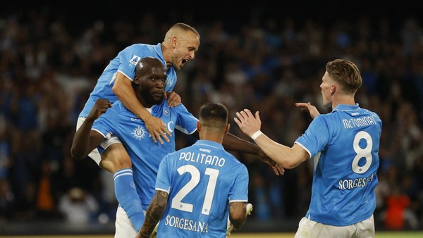 Foto: Napoli Hajar Fiorentina 3-1, Rebut Puncak Klasemen Liga Italia | Pifa Net