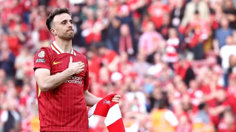 Foto: Liverpool Abadikan Nomor Punggung 20 untuk Diogo Jota yang Meninggal Dunia | Pifa Net