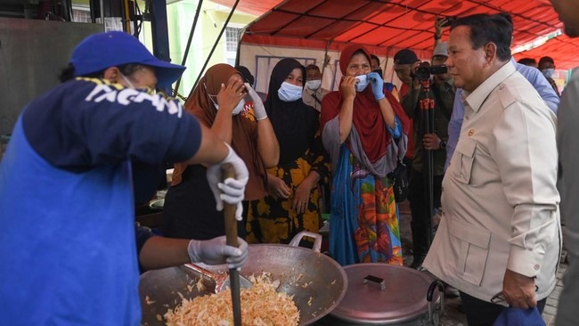 Foto: Prabowo Jawab Desakan Status Darurat Nasional Banjir Sumatra | Pifa Net