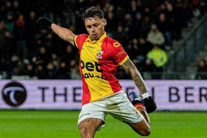 Foto: Dean James Siap Bela Timnas Indonesia, Fokus di Go Ahead Eagles Lebih Dulu | Pifa Net