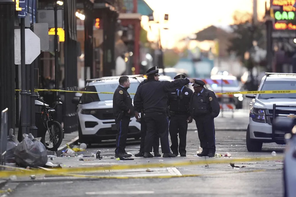 Foto: Pensiunan Militer Tewaskan 15 Orang di New Orleans, Diduga Terinspirasi ISIS | Pifa Net