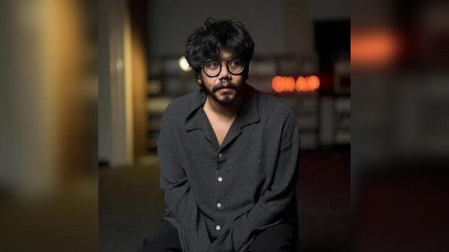 Foto: Ferry Irwandi Santai Tanggapi Kritikan DPR soal Donasi Rp10 Miliar untuk Korban Bencana | Pifa Net