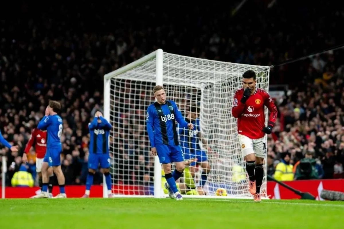 Drama Delapan Gol di Old Trafford, Manchester United Ditahan Bournemouth 4-4. Manutcom