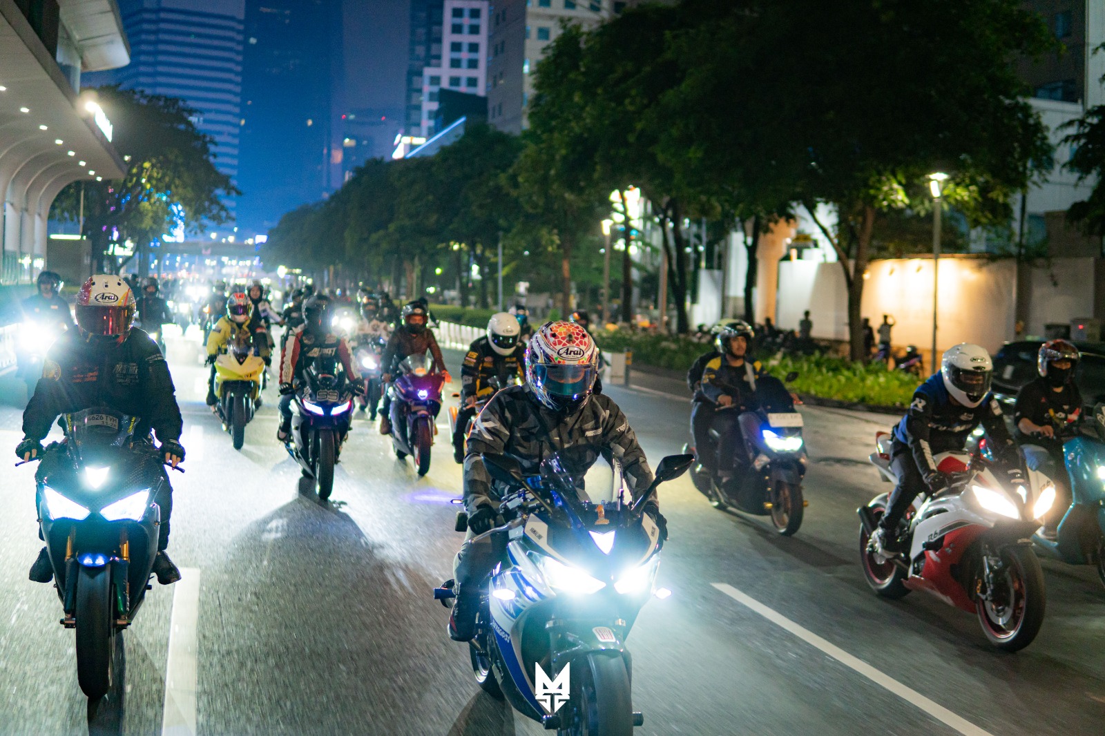Foto: Perdana Tahun Ini! Seluruh Pengguna Sport Model Saling Sinergi dan Perkuat Solidaritas di Event Yamaha Synergy Ride | Pifa Net