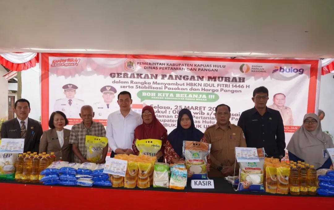 Foto: Pemkab Kapuas Hulu Gelar Gerakan Pangan Murah Jelang Idulfitri | Pifa Net