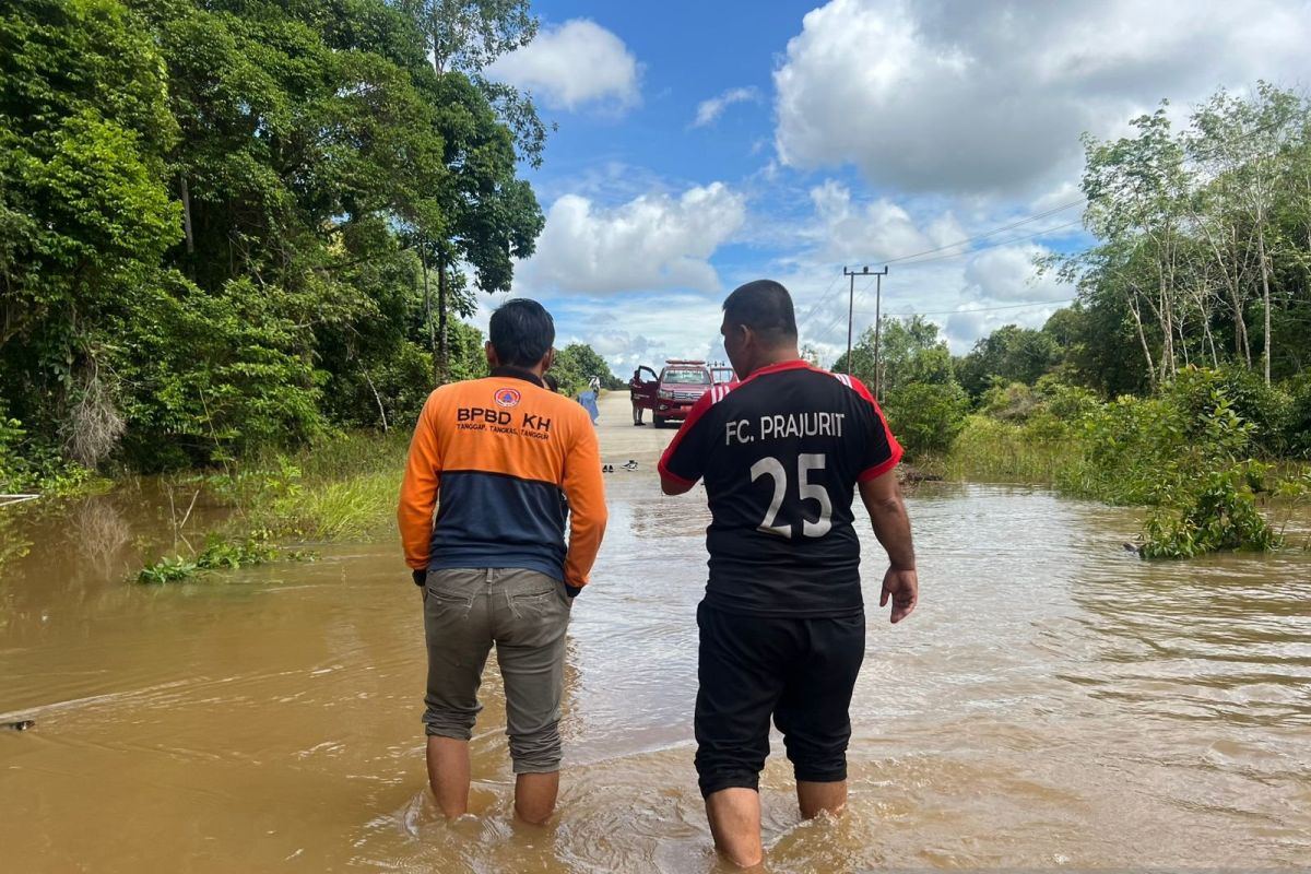Foto: KPU Kapuas Hulu Antisipasi 81 TPS Rawan Banjir untuk Pilkada 2024 | Pifa Net