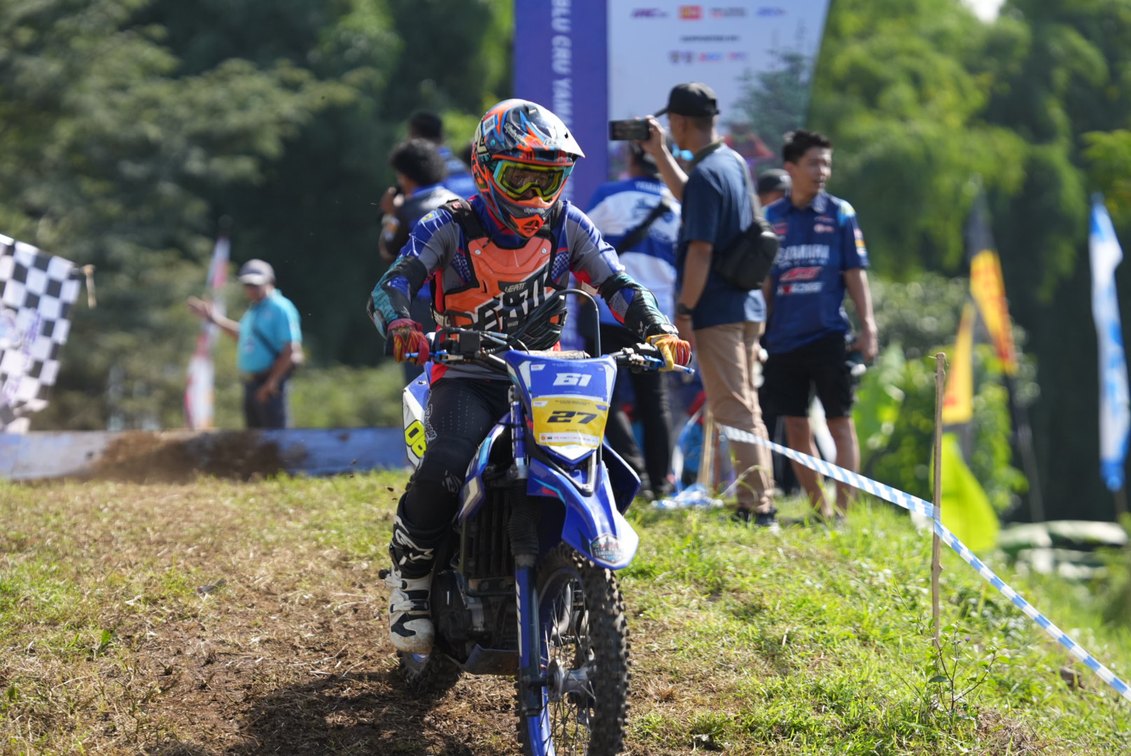 Foto: Tradisi Gelar Shell BLU CRU Yamaha Enduro Challenge di Kalbar, Tahun Ini Sambangi Sambas | Pifa Net