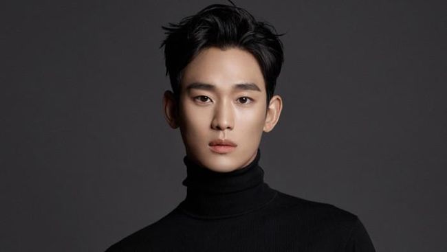 Polisi Sebut Tuduhan Kim Soo-hyun Pacari Kim Sae-ron saat di Bawah Umur adalah Rekayasa