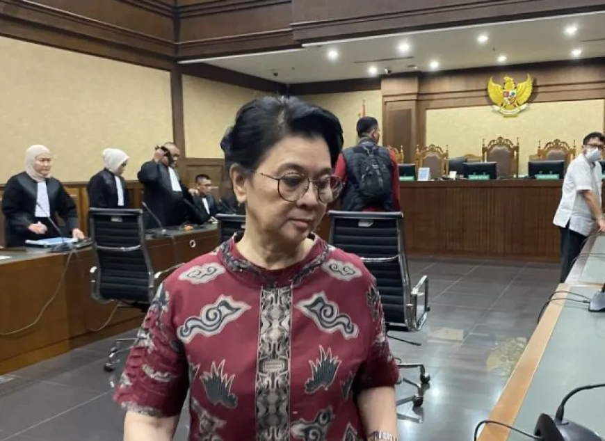Foto: Lisa Rachmat Divonis 11 Tahun Penjara dan Denda Rp750 Juta karena Suap Hakim | Pifa Net