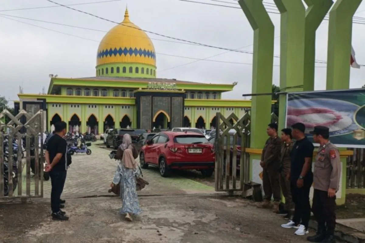 Polres Gunung Mas dan TNI Amankan Salat Idul Fitri 1447 H, Berjalan Aman dan Kondusif. Antara