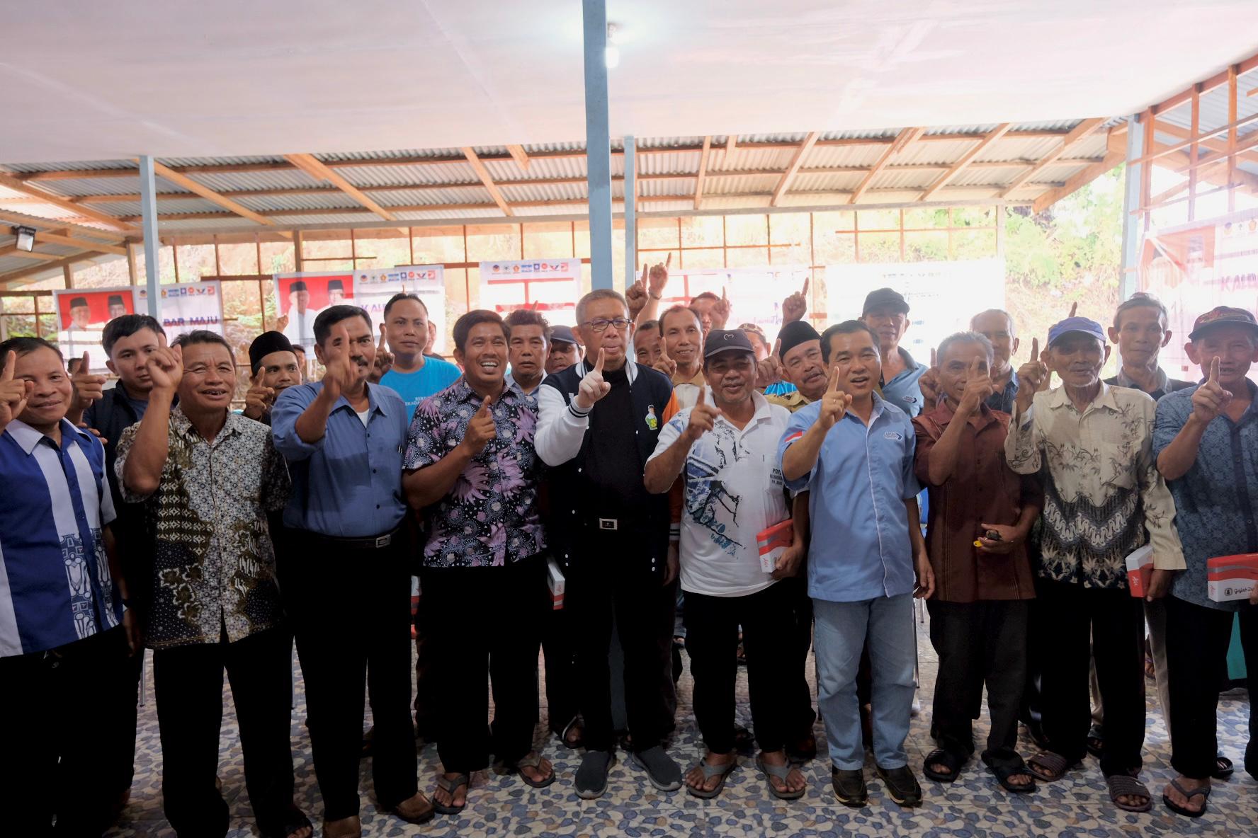 Foto: Sutarmidji Tancap Gas! Jalan Sekadau-Nanga Mahap Tuntas Tahun Depan | Pifa Net
