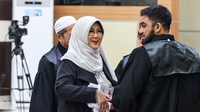 Foto: Pengacara Jokowi: Eksepsi Dokter Tifa Dikabulkan Bukan Berarti Perkara Pidana Selesai | Pifa Net