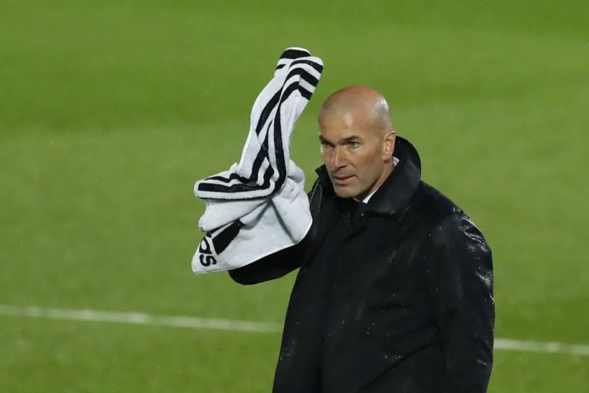 Zinedine Zidane. (REUTERS/JUAN MEDINA)