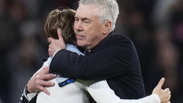 Foto: Carlo Ancelotti Resmi Pamit dari Real Madrid, Akhiri Era Gemilang dan Siap Menuju Timnas Brasil | Pifa Net