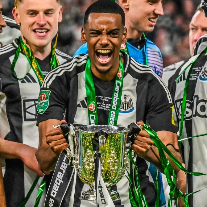 Foto: Diincar Klub-klub Elite, Alexander Isak Tegaskan Nyaman di Newcastle | Pifa Net