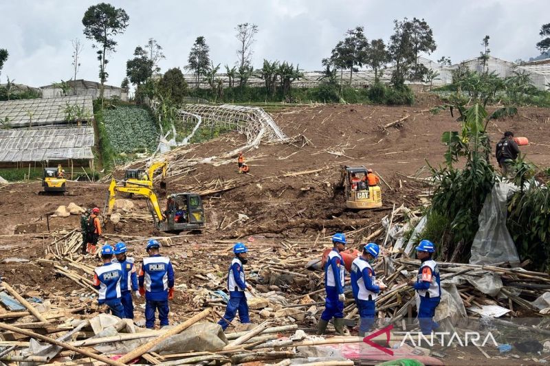 Foto: BNPB: 57 Jenazah Korban Longsor Bandung Barat Berhasil Diidentifikasi dan Diserahkan ke Keluarga | Pifa Net