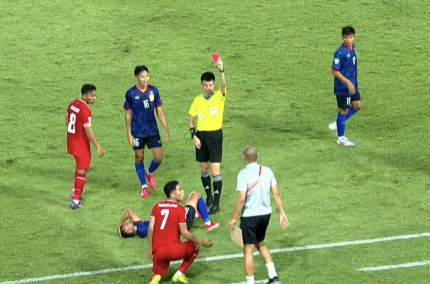 Foto: Hasil Piala AFF 2024 Indonesia vs Laos: Marselino Kartu Merah, Skuad Garuda Gagal Menang | Pifa Net