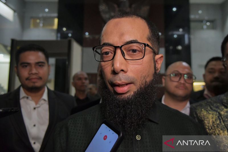Foto: Khalid Basalamah Ngaku Tak Pernah Hubungi Ibnu Mas’ud Sejak Kasus Kuota Haji Diusut KPK | Pifa Net