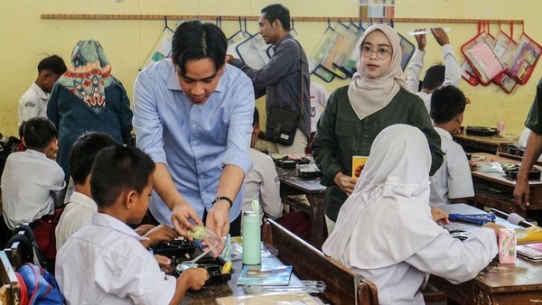 Foto: SPPG Kalbar Percepat Verifikasi Mitra untuk Kelancaran Program Makan Bergizi Gratis | Pifa Net