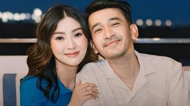 Foto: Resmi Bercerai, Ini Alasan Ruben Onsu Pisah dengan Sarawendah | Pifa Net