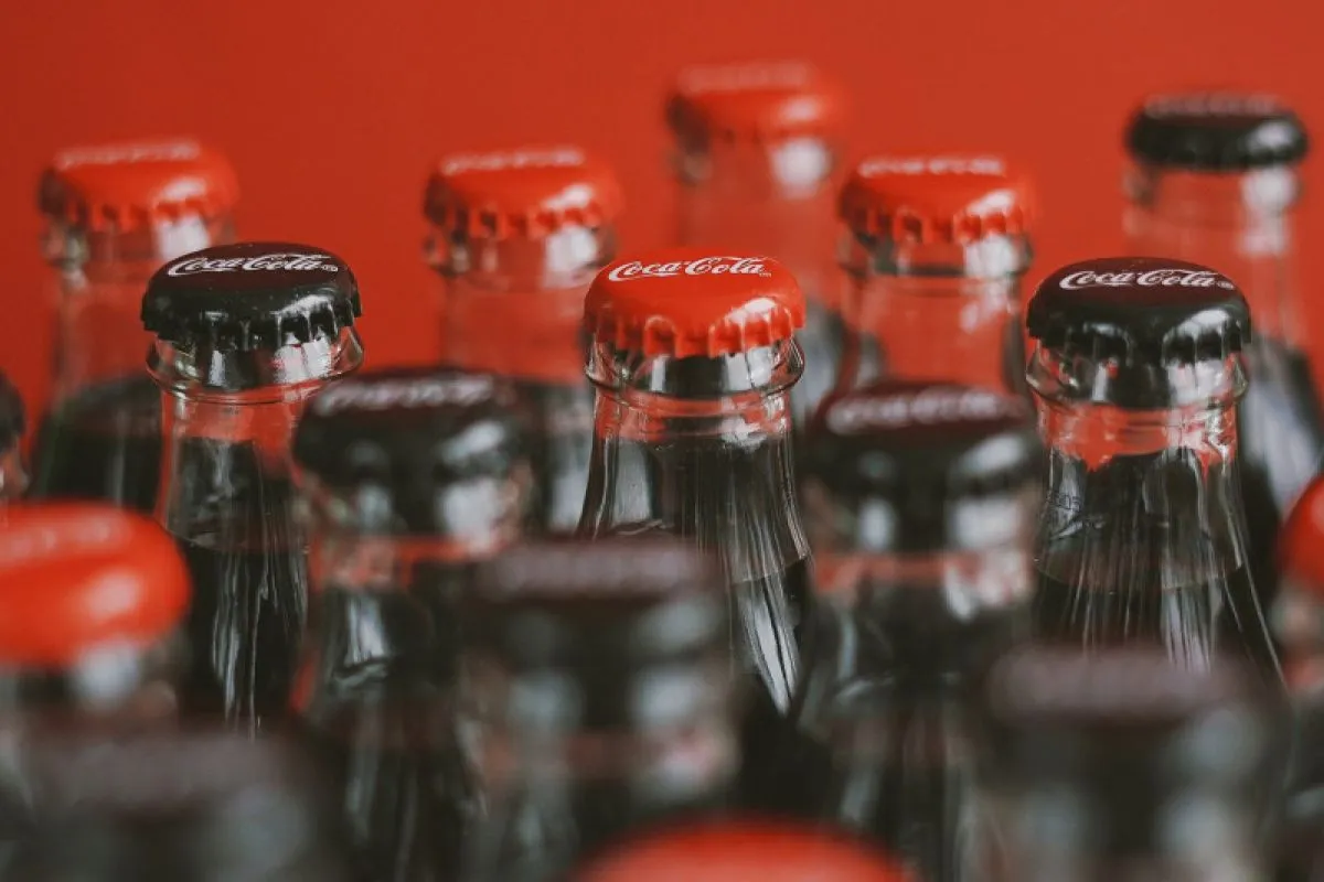 Foto: Trump Sebut Coca-Cola Bakal Gunakan Gula Tebu, Ahli Gizi Beri Peringatan | Pifa Net