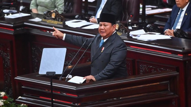 Foto: Prabowo: Rakyat Tidak Bermimpi Kaya Raya, Tapi Ingin Hidup Layak | Pifa Net