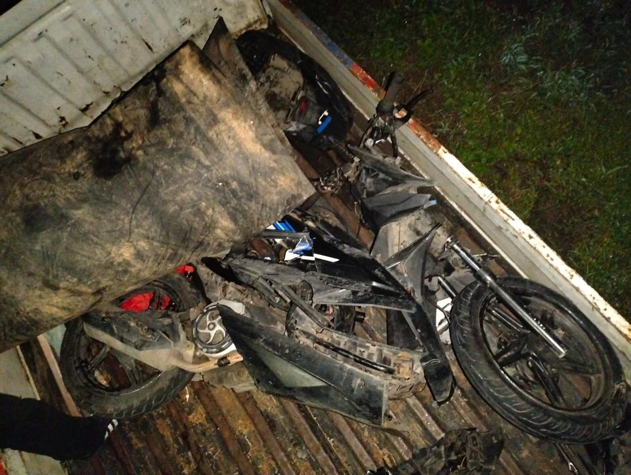 Foto:  Diduga Rem Blong, Truk Tabrak Pengendara Motor di Simpang Brimob Kubu Raya, Satu Tewas | Pifa Net