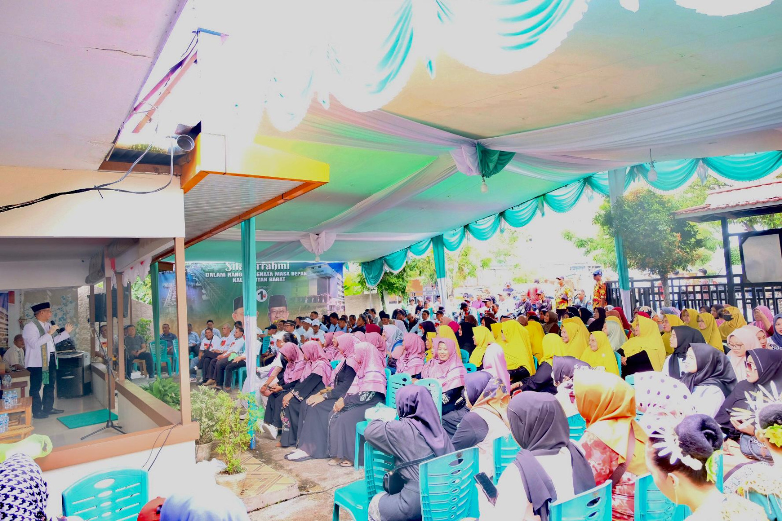 Foto: Dukungan Emak-Emak Pontianak dan Kubu Raya untuk Sutarmidji Kian Menguat! | Pifa Net