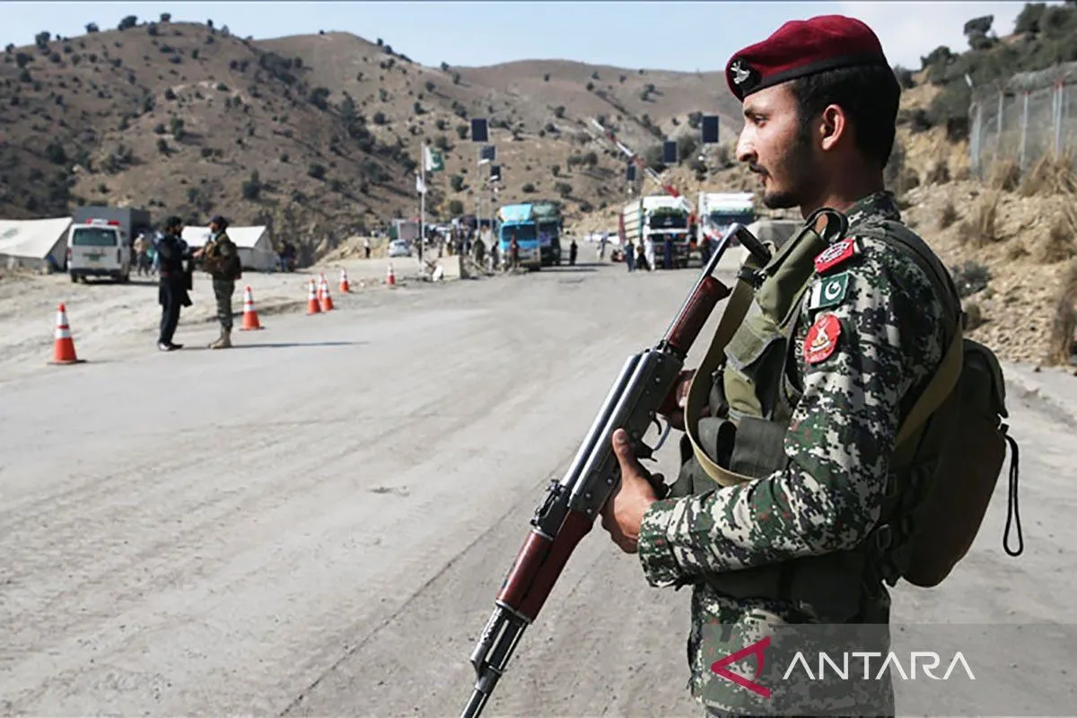 Foto: Bentrokan Baru Meletus di Perbatasan Pakistan–Afghanistan Usai Gencatan Senjata Singkat | Pifa Net