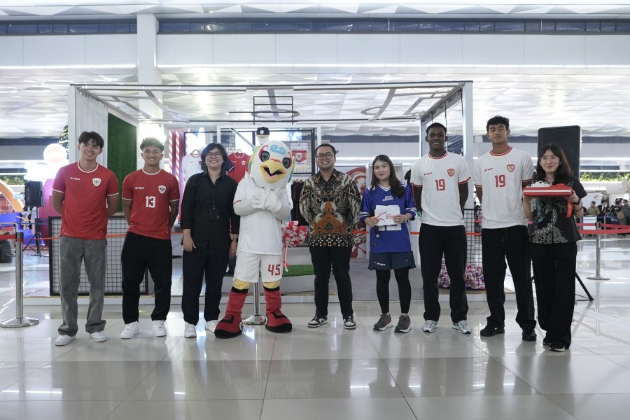 Garuda Official Store saat diresmikan bersama penggawa Timnas Indonesia di Terminal 3 Bandara Soekarno-Hatta. (Dok. PSSI)