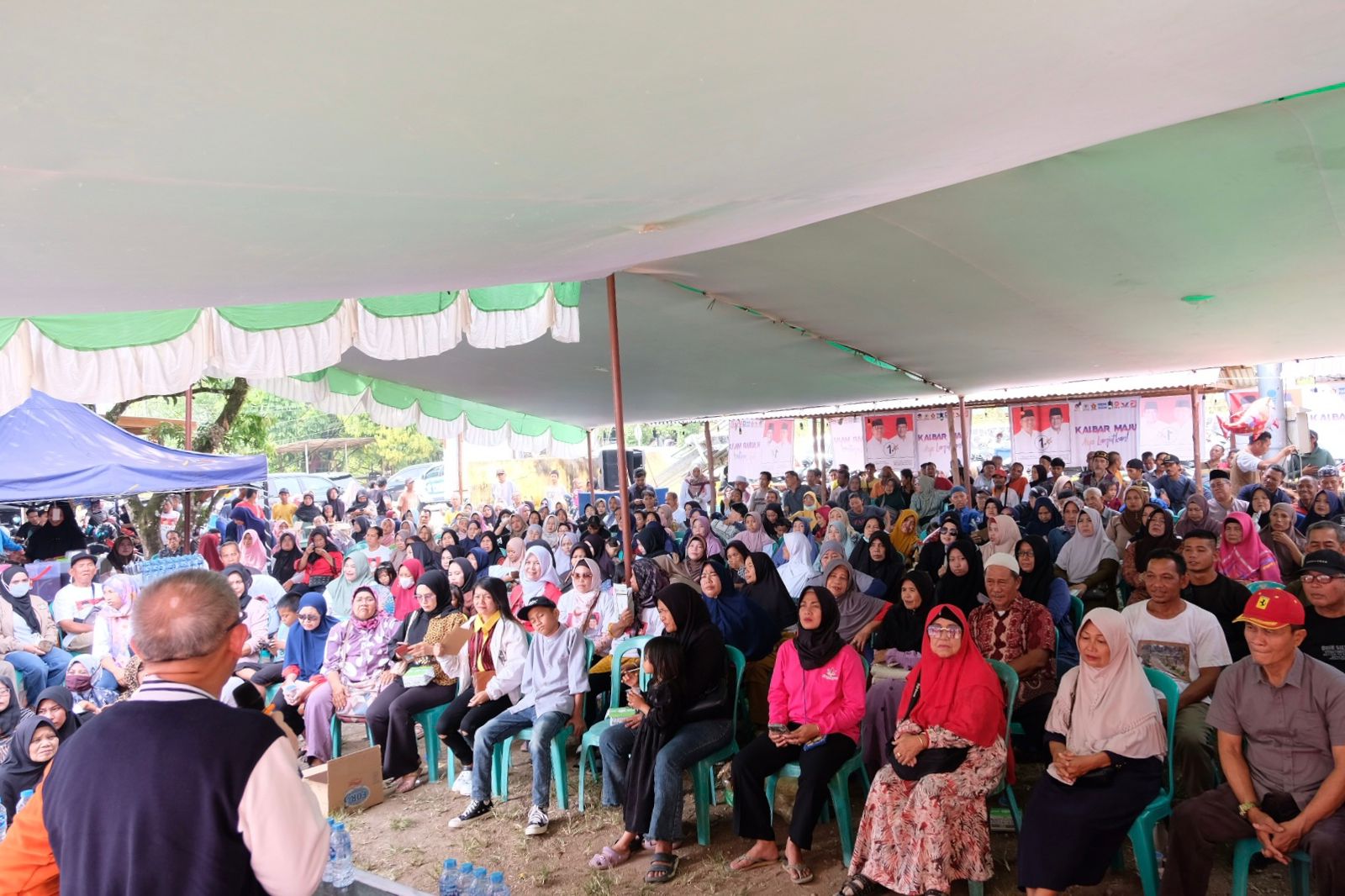 Foto: Raja Sanggau Serukan Dukungan! Sutarmidji Bapak Pembangunan Kalbar | Pifa Net