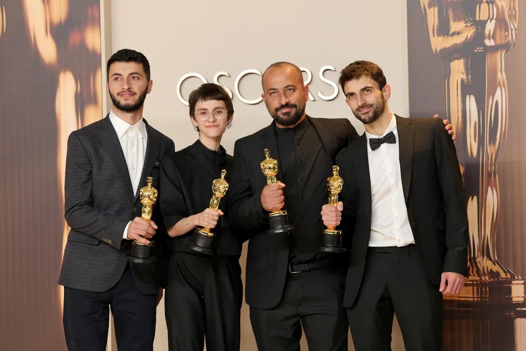 Foto: Tentara Israel Tangkap Warga Palestina yang Terlibat Film Dokumenter Pemenang Oscar No Other Land | Pifa Net