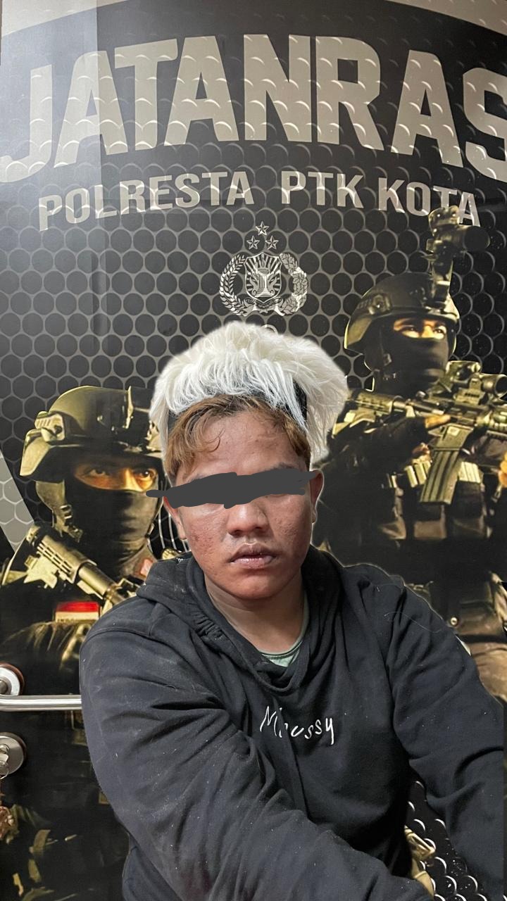 Foto: Pria Bobol Apotek Agung Pontianak, Gasak Rp34 Juta, Tersisa Rp4 Juta Saat Ditangkap | Pifa Net